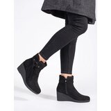 Shelvt Women's suede black wedge boots with fringes | Eponuda.ba