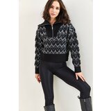 Bianco Lucci Women's Zippered Patterned Knitwear Sweater Cene