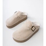 Gemre Beige closed-toe slippers with fur Maresa | shoptok.hr