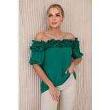 Kesi Spanish blouse with a small ruffle of green color cene