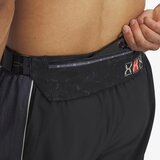 Under Armour Torbica Velociti | ePonuda.com