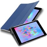 Cadorabo tablični ohišje, združljiv z Apple v Jersey Tarmno Blue - Ultra Tanka zaščitna prevleka z samodejno budnostjo in stojalo funkcijo, (20615550) | Shoptok.si