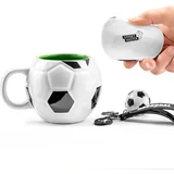 Darčeková sada pre futbalistu (hrnček, podložka pod hrnček a kľúčenka)