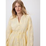Reserved Izvezena haljina - svjetložuto | shoptok.hr