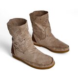 Resti Women's ankle boots on a low wedge with studs Indian Style | ePonuda.com