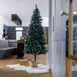 Kondela Božično drevo s storži, zasneženo, 210 cm, CHRISTMAS TIP 2 | Shoptok.si