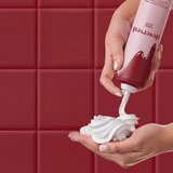 DESERVED Whipped Shower Foam Cherry Glaze pjena za tuširanje za tijelo 250 ml | shoptok.hr