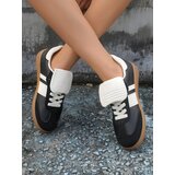 Resti Women's sports sneakers Ensire | ePonuda.com
