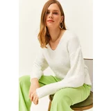 Olalook Women's White V-Neck Bearded Soft Textured Knitwear Sweater