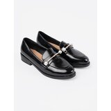 SEASTAR Black lacquered loafers with pearls | ePonuda.com