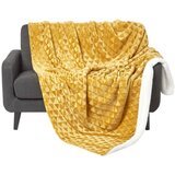 HOMESCAPES mustard yellow geometric triangle velvet blanket, 200x230 cm, (20749756) Cene