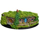 The Hobbit Hobbit Hole 24 Gandalfs Cutting zbirateljska diorama 20cm Cene