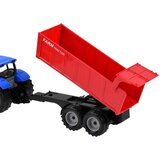  Kmet s traktorjem in prikolico | Shoptok.si