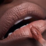 Catrice Blur–Real Lip Powder Cream kremasta šminka z mat učinkom odtenek C010 Teddy Hug 3.5 ml | Shoptok.si
