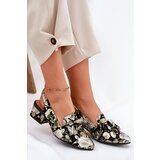 Maciejka Leather Pumps With Flowers And Bow Black | Shoptok.si
