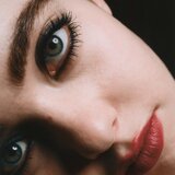 MÁDARA Come Closer hranjiva maskara 6 ml | shoptok.hr