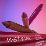 Wet'n wild Perfect Pout dolgoobstojni svinčnik za ustnice odtenek Plum Together 0.25 g | Shoptok.si