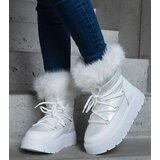Gemre White insulated snow boots with fur Arilla | ePonuda.com