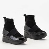 Resti Black women's slip-on boots with embossing Keleda - Footwear | ePonuda.com