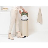 Brabantia Kanta za smeće s pedalom Newicon 30 L s plastičnim unutarnjim dijelom - Soft Beige | shoptok.hr