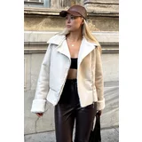 Trend Alaçatı Stili Women's Ecru Double Breasted Collar Furry Zipper Soft Faux Leather Coat