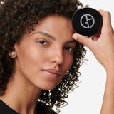Armani Beauty Luminous Silk posvetlitveni kompaktni puder odtenek 8 3.5 g | Shoptok.si