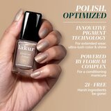 LONDONTOWN Lakur dolgoobstojen lak za nohte odtenek You're Golden 12 ml | Shoptok.si