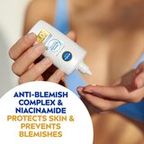 Nivea SUN Derma Skin Clear krema za lice za sunčanje za nesavršenosti na licu SPF 50+ 40 ml | shoptok.hr
