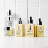 Clinique Dramatically Different™ Moisturizing Lotion SPF50 vlažilna krema za obraz SPF 50 50 ml | Shoptok.si
