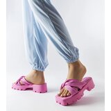  Pink flip-flops on tractor sole Dubé | ePonuda.com