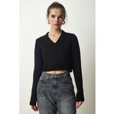 Happiness İstanbul Women's Black V-Neck Crop Knitwear Sweater Cene