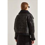 Bianco Lucci Women's Collar Buckle Laminated Short Coat 2300 | Shoptok.si
