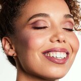 ZOEVA Velvet Love Eyeshadow Quad paleta senčil za oči odtenek Dreamy Rose Golden Eyes 4x1,5 g | Shoptok.si