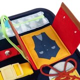 Kruzzel senzorna manipulacijska ploča od filca u obliku torbice, 14 elemenata | shoptok.hr