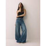 Reserved Body s oblikovanim košaricama - crno | shoptok.hr
