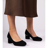 Gemre Teriva classic black pumps on a low block heel | Shoptok.si