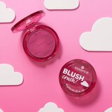 Essence BLUSH crush! rdečilo odtenek Cherry Kiss 4.5 g | Shoptok.si