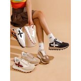 Resti Women's sporty sneakers on a thicker sole Aloqa | Eponuda.ba