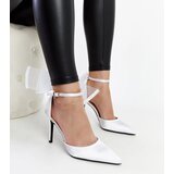 Gemre White heels with a bow Ilaysa | Shoptok.si