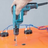 Makita bušilica DP2010
