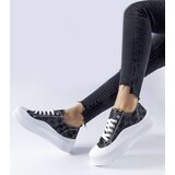 Gemre Black sneakers adorned with Cavi monogram | shoptok.hr