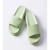 D/CEO White slides Ypsy | shoptok.hr