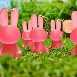 Essence SomeBunny Like You sjaj za usne 01 You Make Me So Hoppy