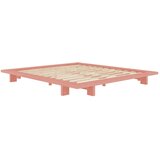 Karup Design Svetlo rožnata zakonska postelja iz masivnega bora z letvenim dnom 180x200 cm Japan – Cene