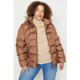 Trendyol Curve Brown Hooded Fur Detailed Coat Cene