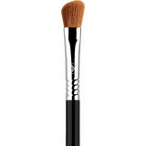 Sigma Beauty E70 - Medium Angled Shading Brush Cene