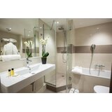  2, 3 ili 4 noćenja s doručkom za 2 osobe u Parizu – Hotel MONTBRIAND | shoptok.hr