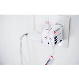 Skross Putni adapter 1.302930, + 2 x USB za punjenje, 2100mAh | Eponuda.ba