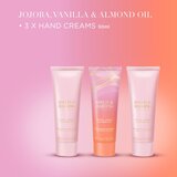Baylis & Harding Jojoba, Vanilla & Almond Oil darilni set za roke z mandljevim oljem | Shoptok.si