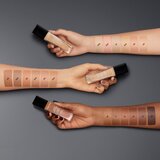 Lancôme Teint Miracle Hydrating Foundation SPF15 osvetljevalni puder z uv zaščito 30 ml odtenek 045 Sable Beige Cene